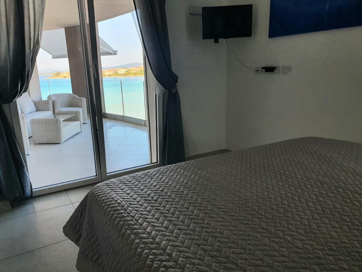 Appartamento Delfini Sul Mare Гольфо-Аранчи Экстерьер фото